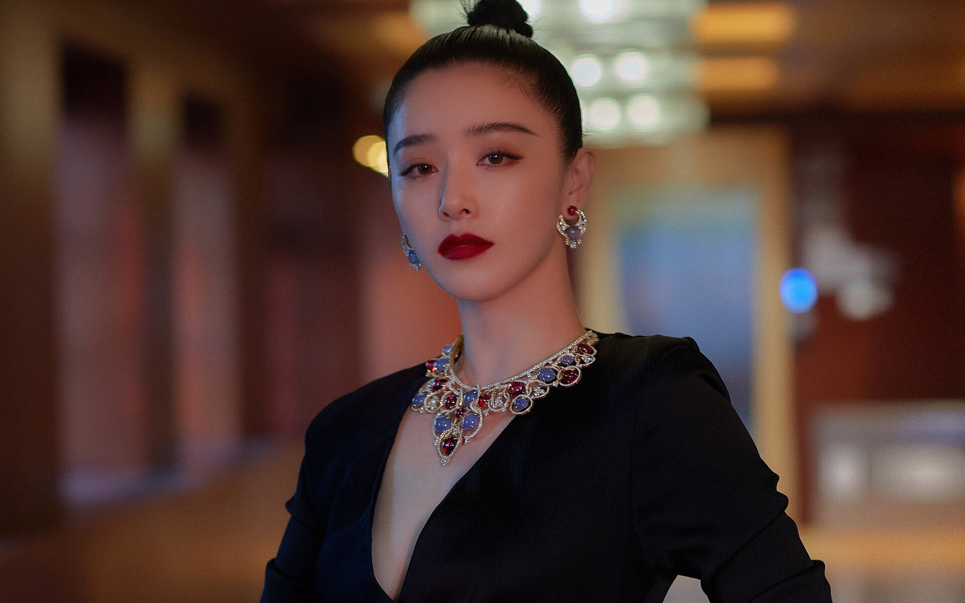 浙江雄狮凭借团队合作和稳定发挥稳步前进,浙江雄狮服务队